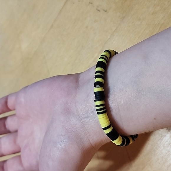 Sold! Handmade Super Hero Clay Bead Braclet Bundle 💫 - Picture 3 of 10